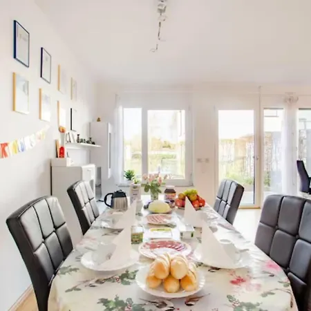 Beautiful With Balcony Direction To Messe Hannover