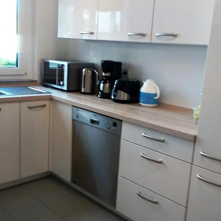 דירה Beautiful With Balcony Direction To Messe הנובר