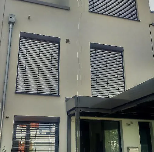 Beautiful With Balcony Direction To Messe Apartament