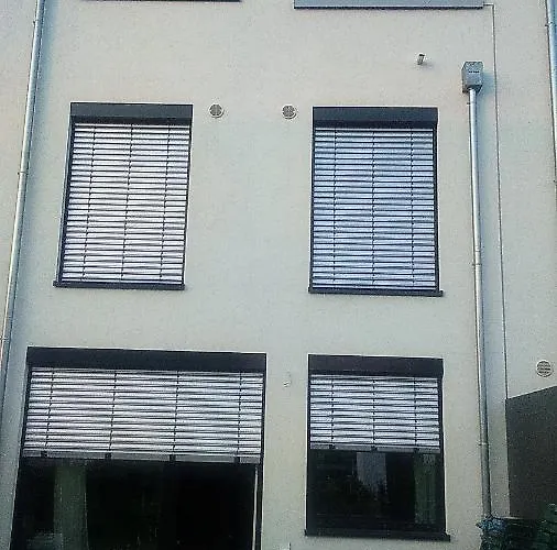 Beautiful With Balcony Direction To Messe Apartament *