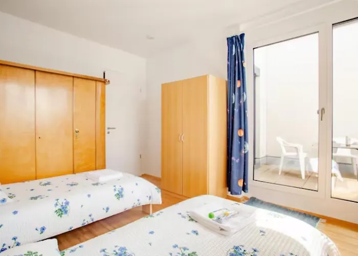 Beautiful With Balcony Direction To Messe Apartament