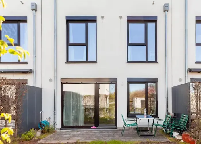 Beautiful With Balcony Direction To Messe Apartament Hanower